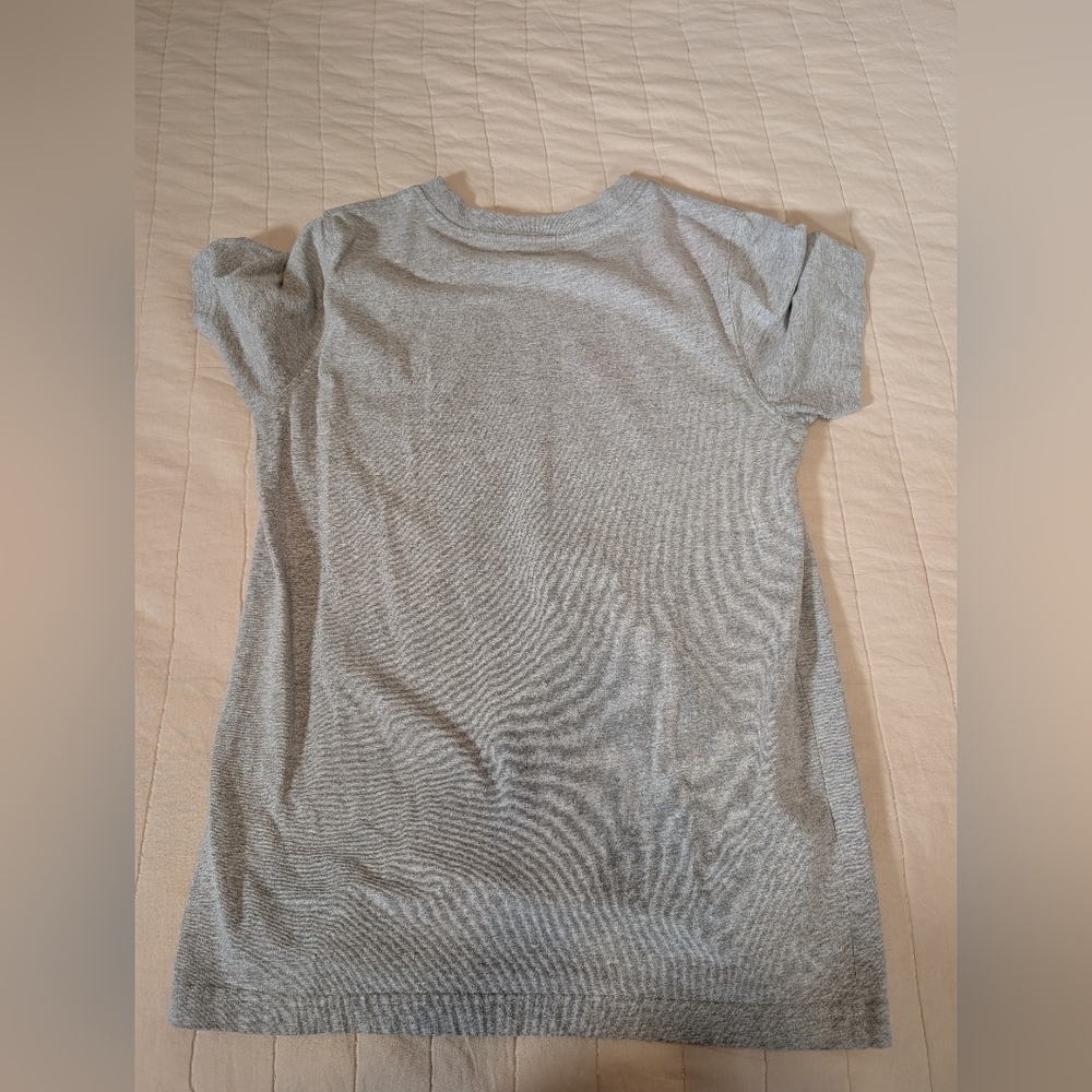 SALE -- Dickies Grey Pocket Tee, Size Medium - Picture 2 of 5